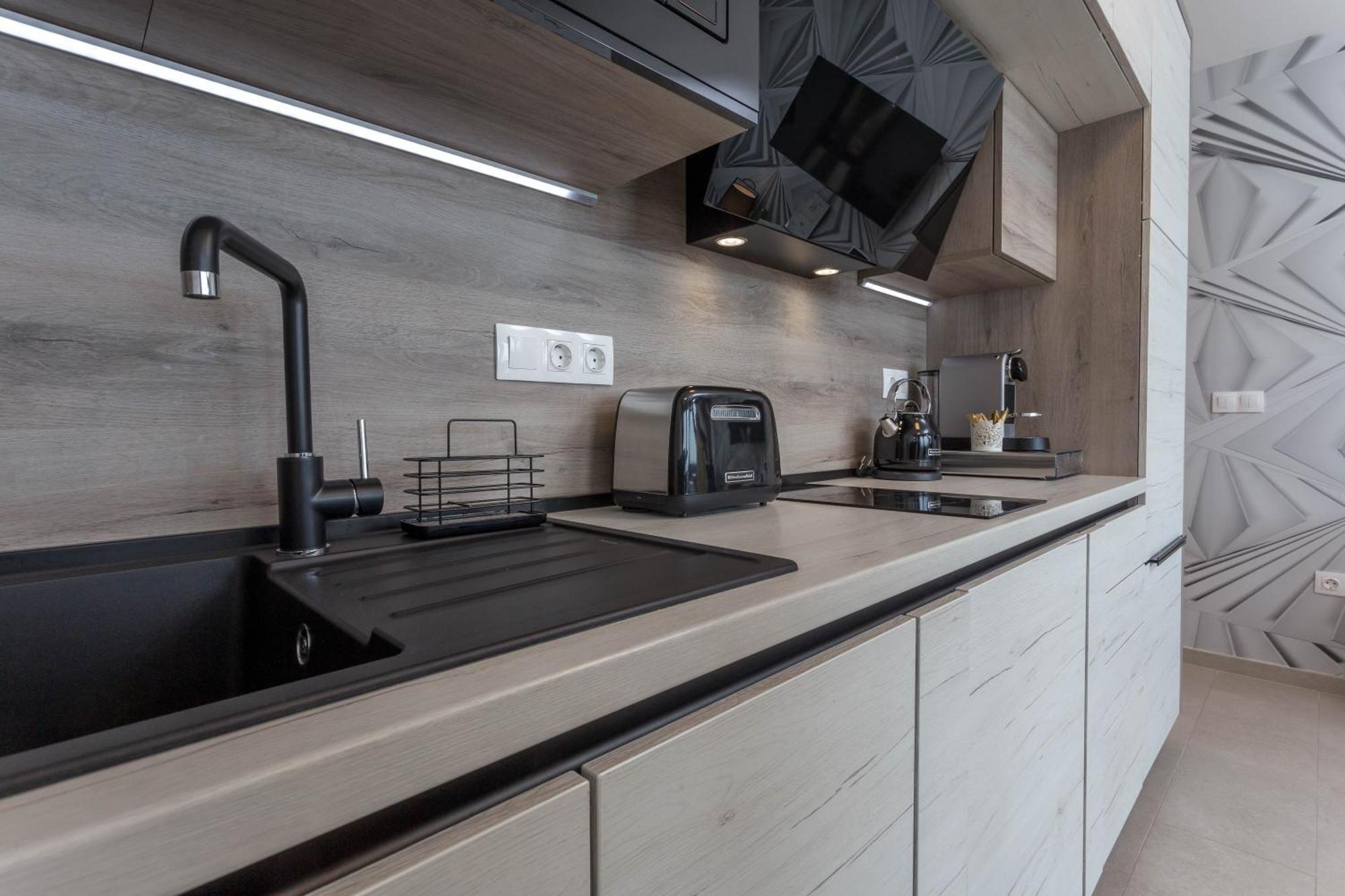 Grey House Apartment Bol Luaran gambar